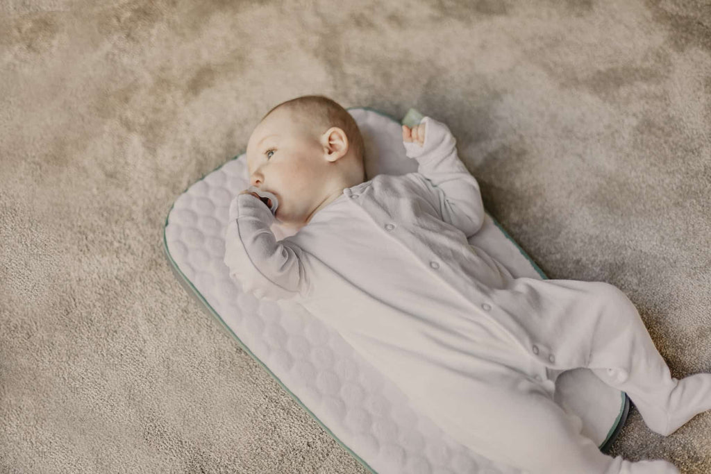 A Guide to Magnetic Onesies and Sleep Sacks